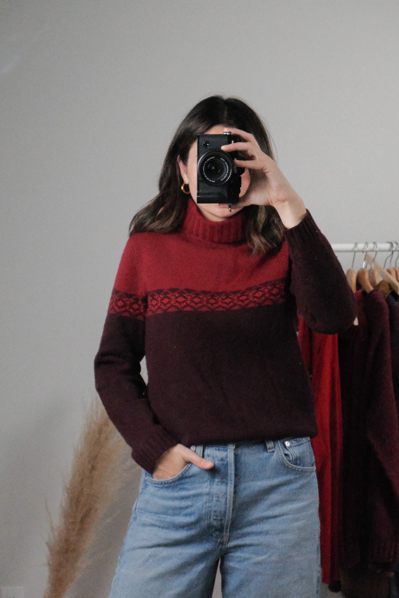 Vintage x 100% Wool Patterned Turtleneck (XS)