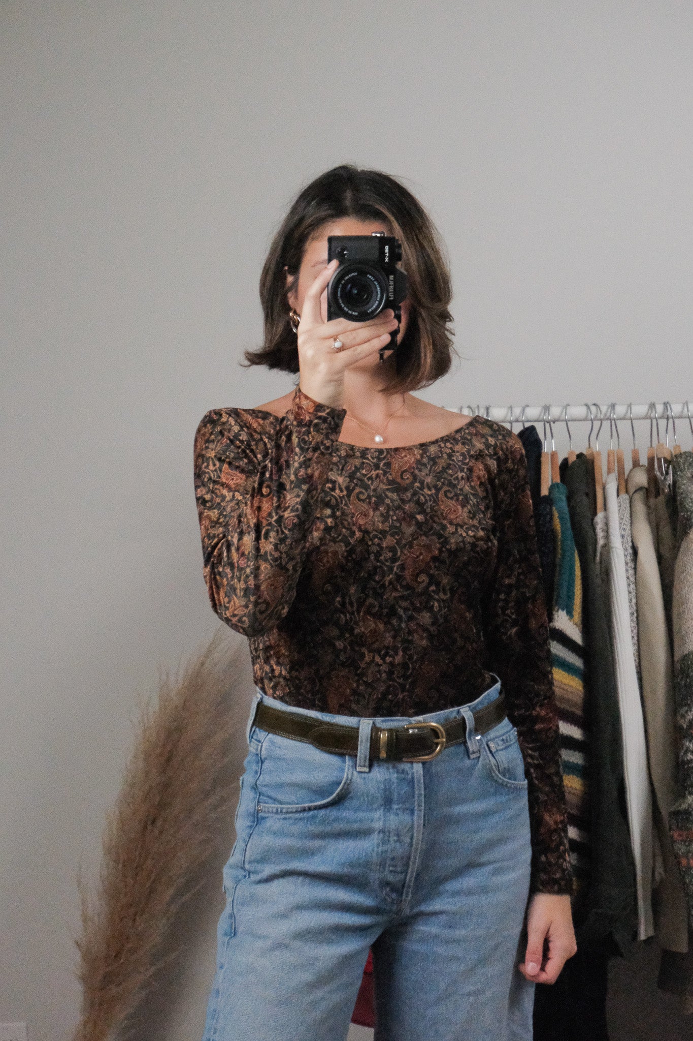 Made in Canada x Vintage x Velvet Paisley Bodysuit (M)