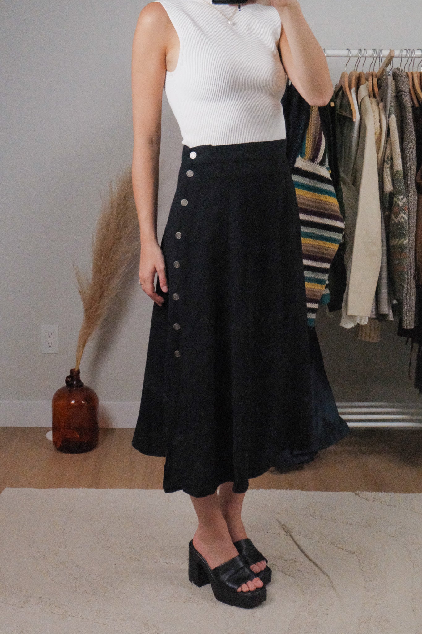 Vintage x Side Button Midi Skirt (6/8)