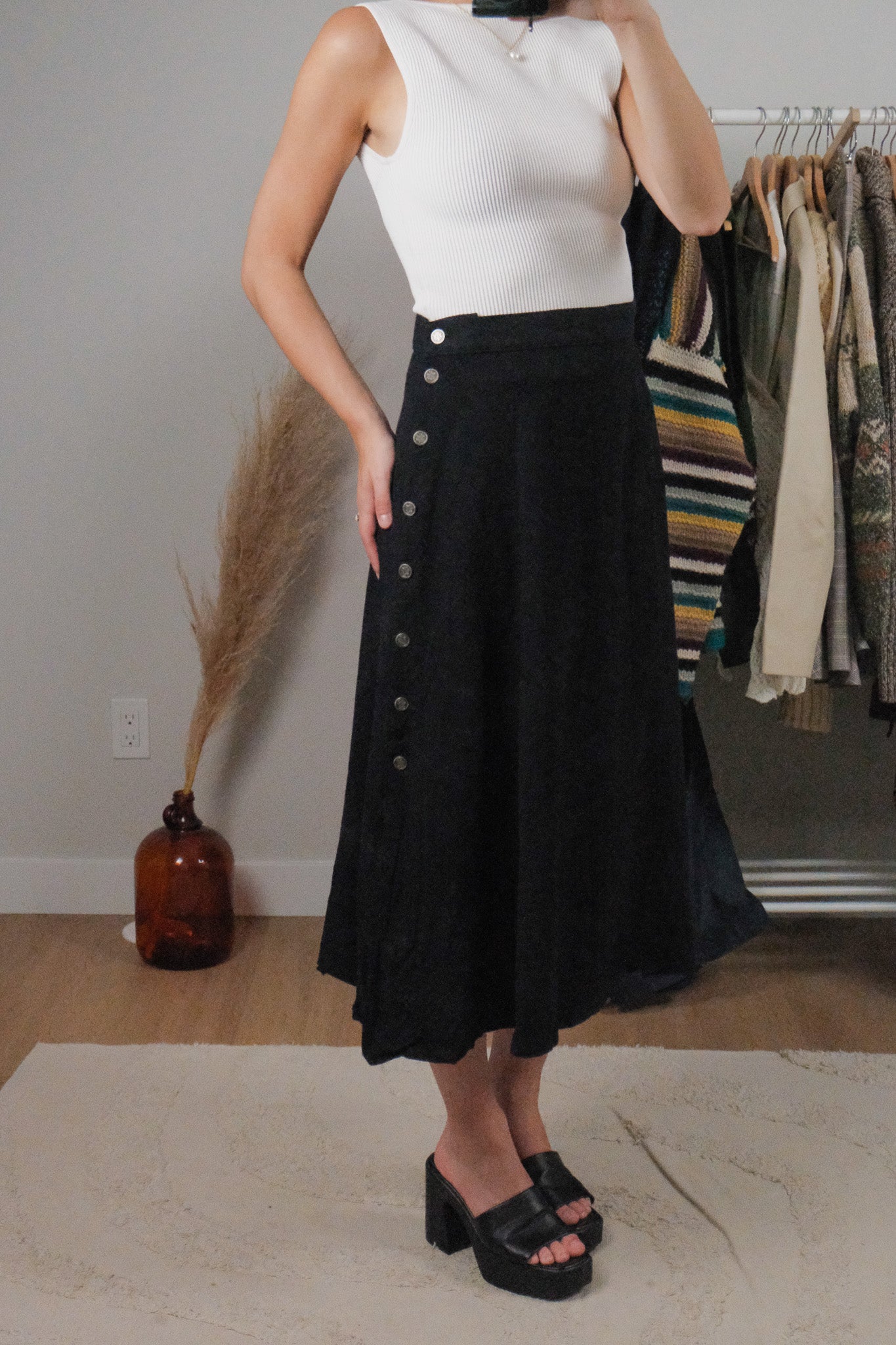 Vintage x Side Button Midi Skirt (6/8)