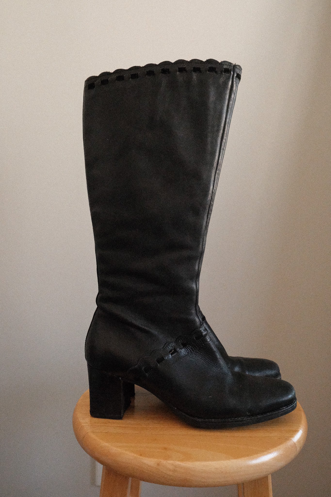 Vintage x Leather Boots (7.5)