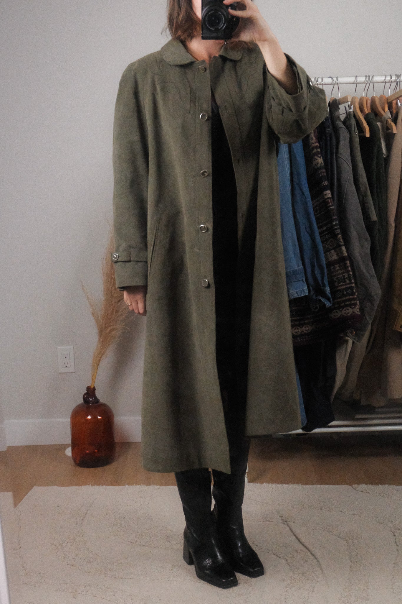 Vintage x Lined Faux Suede Embroidered Coat (L)
