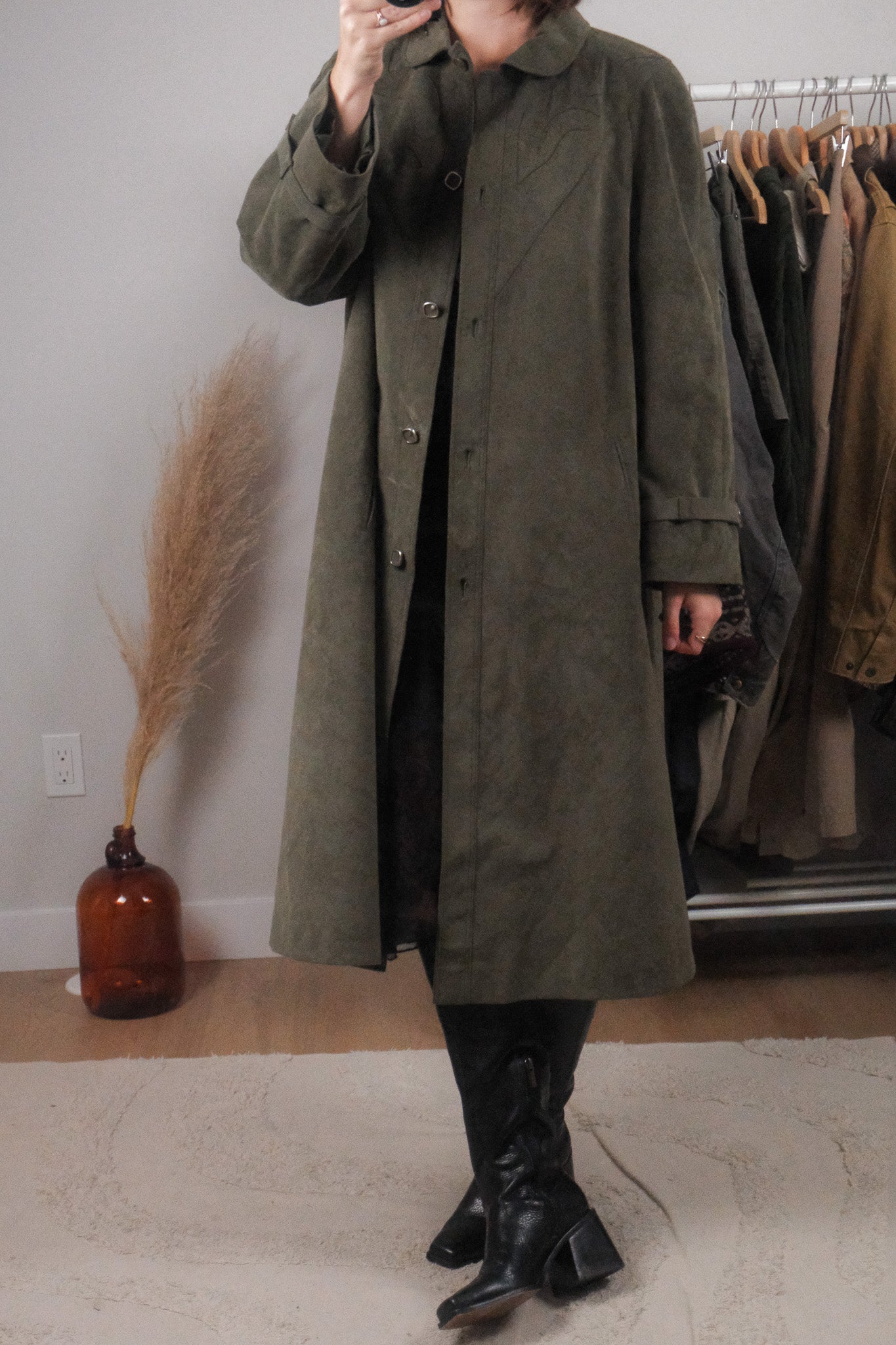 Vintage x Lined Faux Suede Embroidered Coat (L)