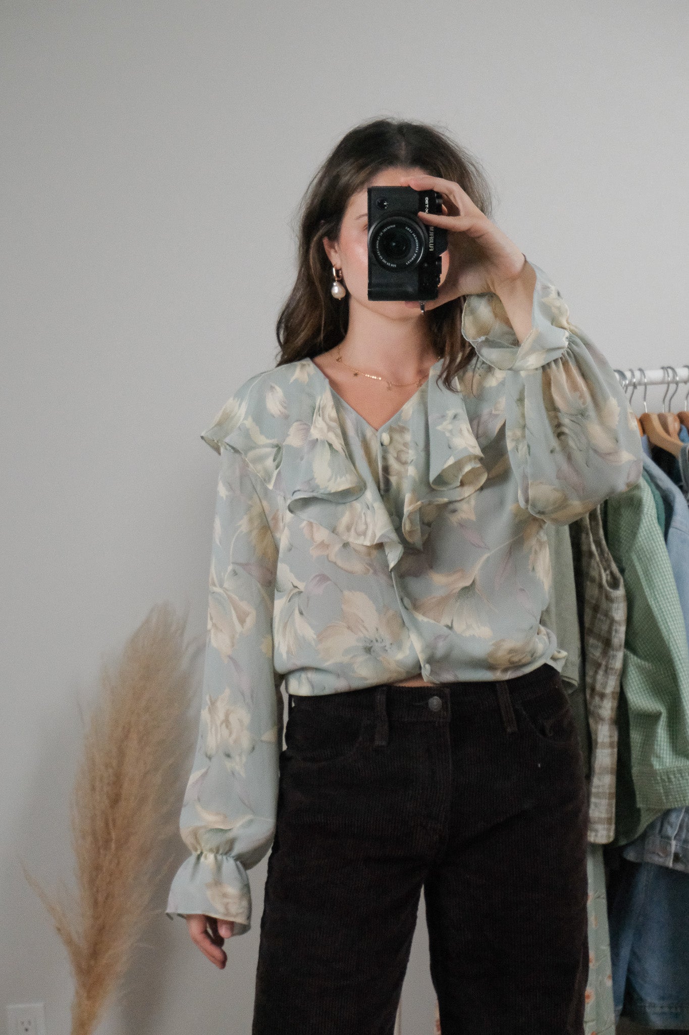 Made in Canada x Vintage x Floral Collared Blouse (6)