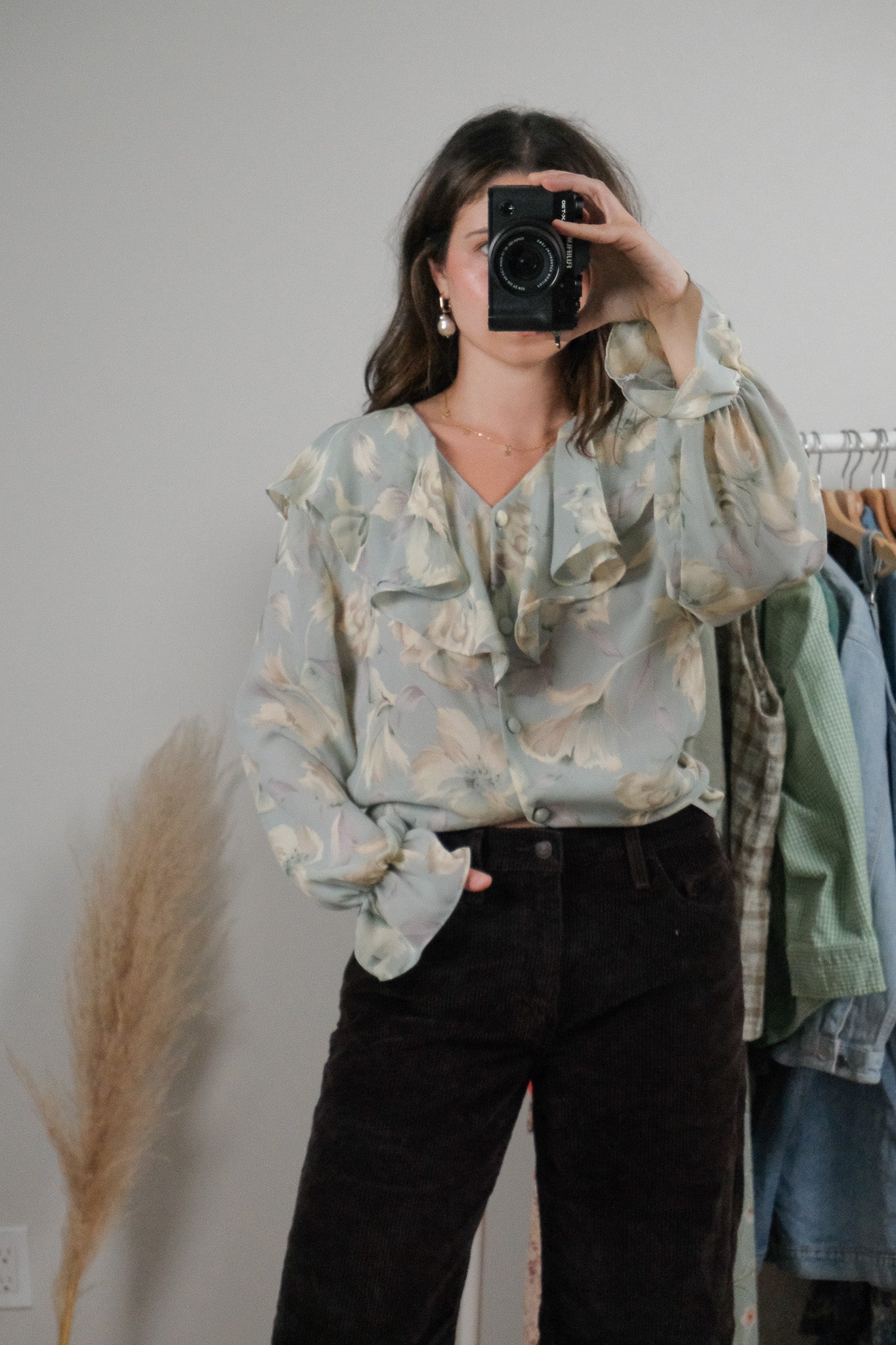 Made in Canada x Vintage x Floral Collared Blouse (6)