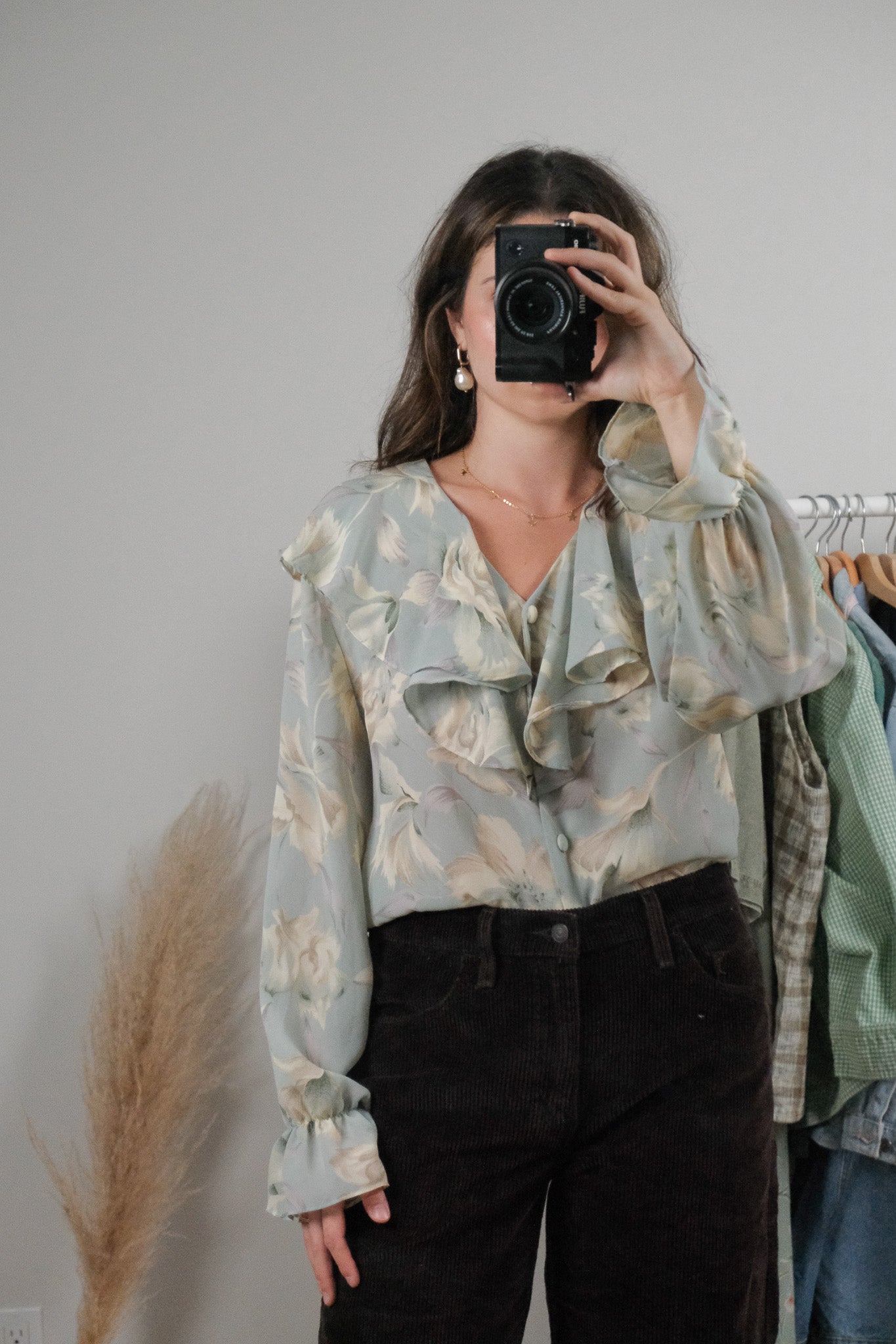 Made in Canada x Vintage x Floral Collared Blouse (6)