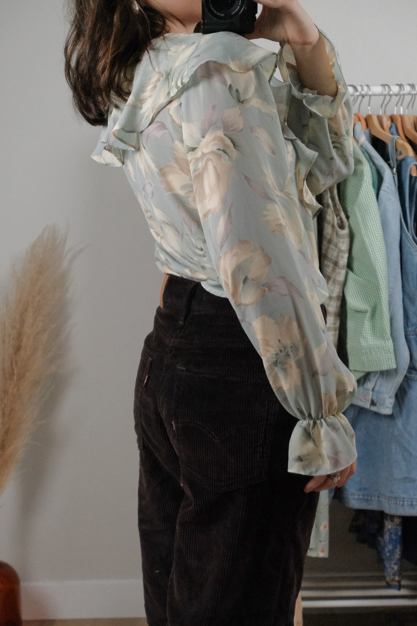 Made in Canada x Vintage x Floral Collared Blouse (6)