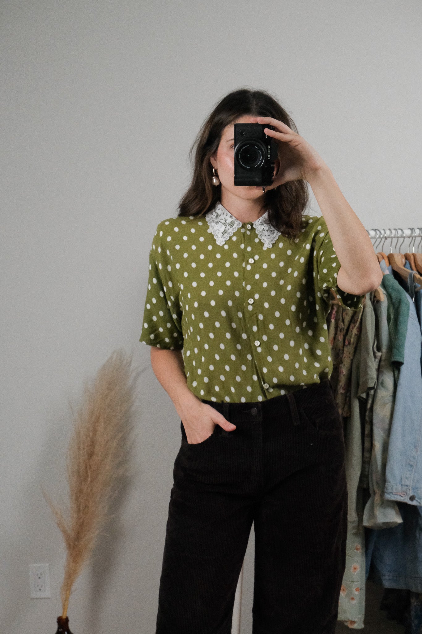 Made in Canada x Vintage x Polka Dot Lace Collar Blouse (M)
