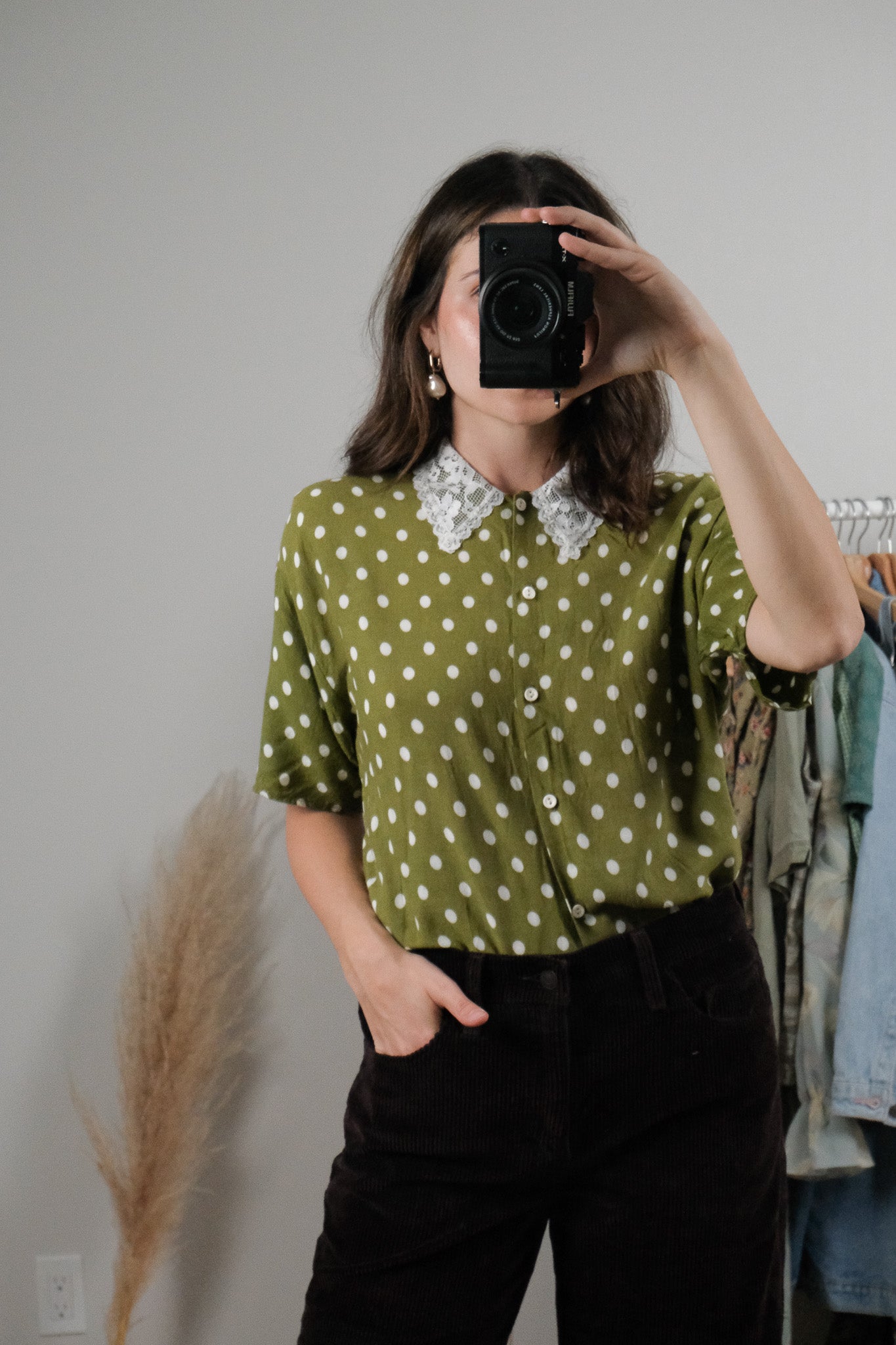 Made in Canada x Vintage x Polka Dot Lace Collar Blouse (M)