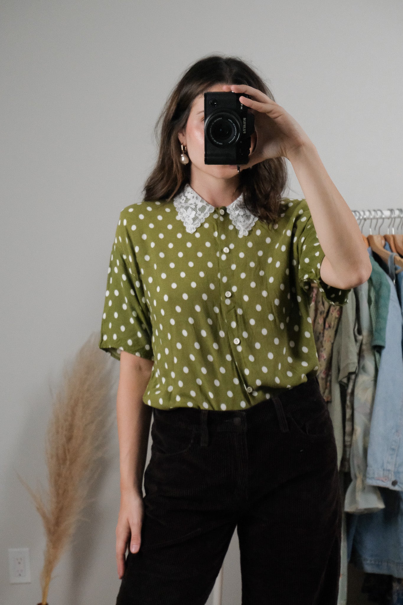 Made in Canada x Vintage x Polka Dot Lace Collar Blouse (M)