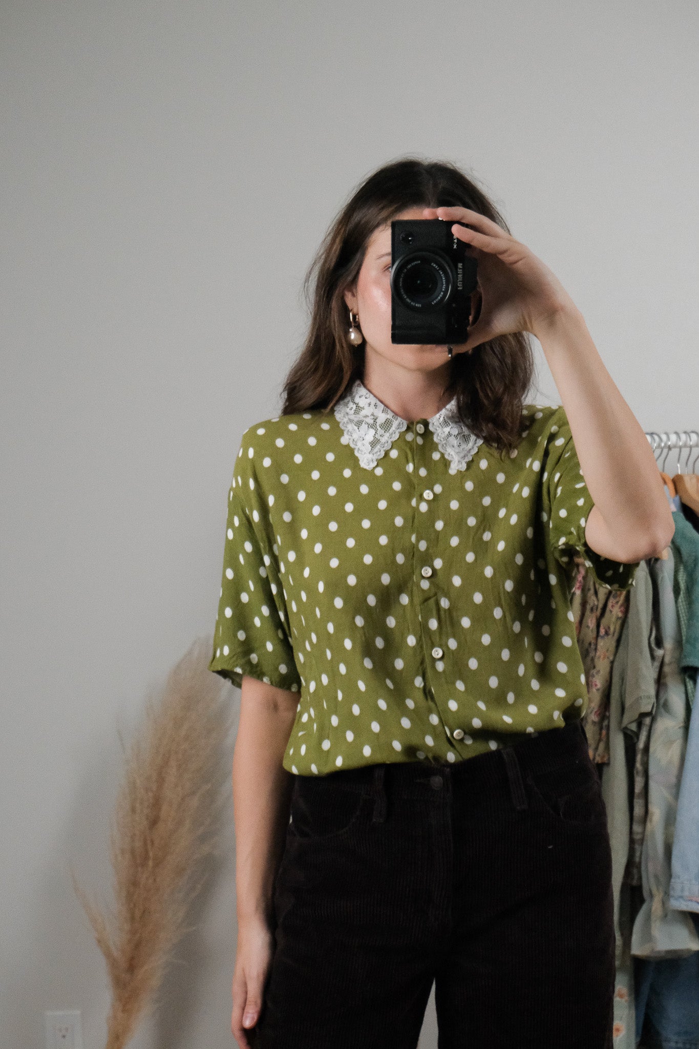 Made in Canada x Vintage x Polka Dot Lace Collar Blouse (M)