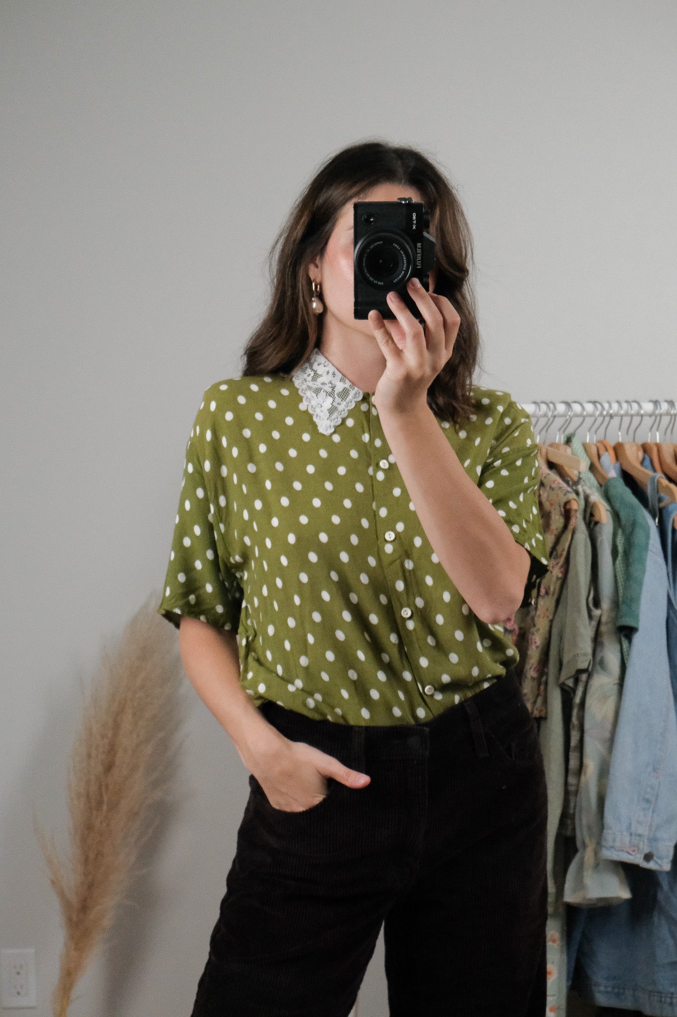 Made in Canada x Vintage x Polka Dot Lace Collar Blouse (M)