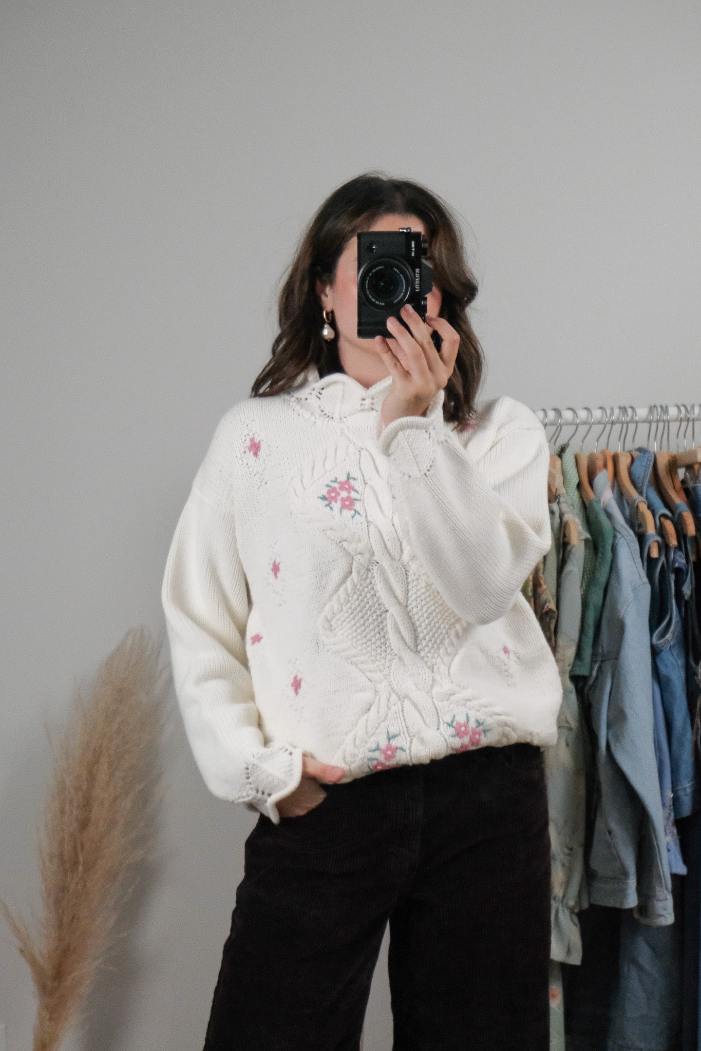 Vintage x Hand Knit Floral Chunky Knit Sweater (S/M)
