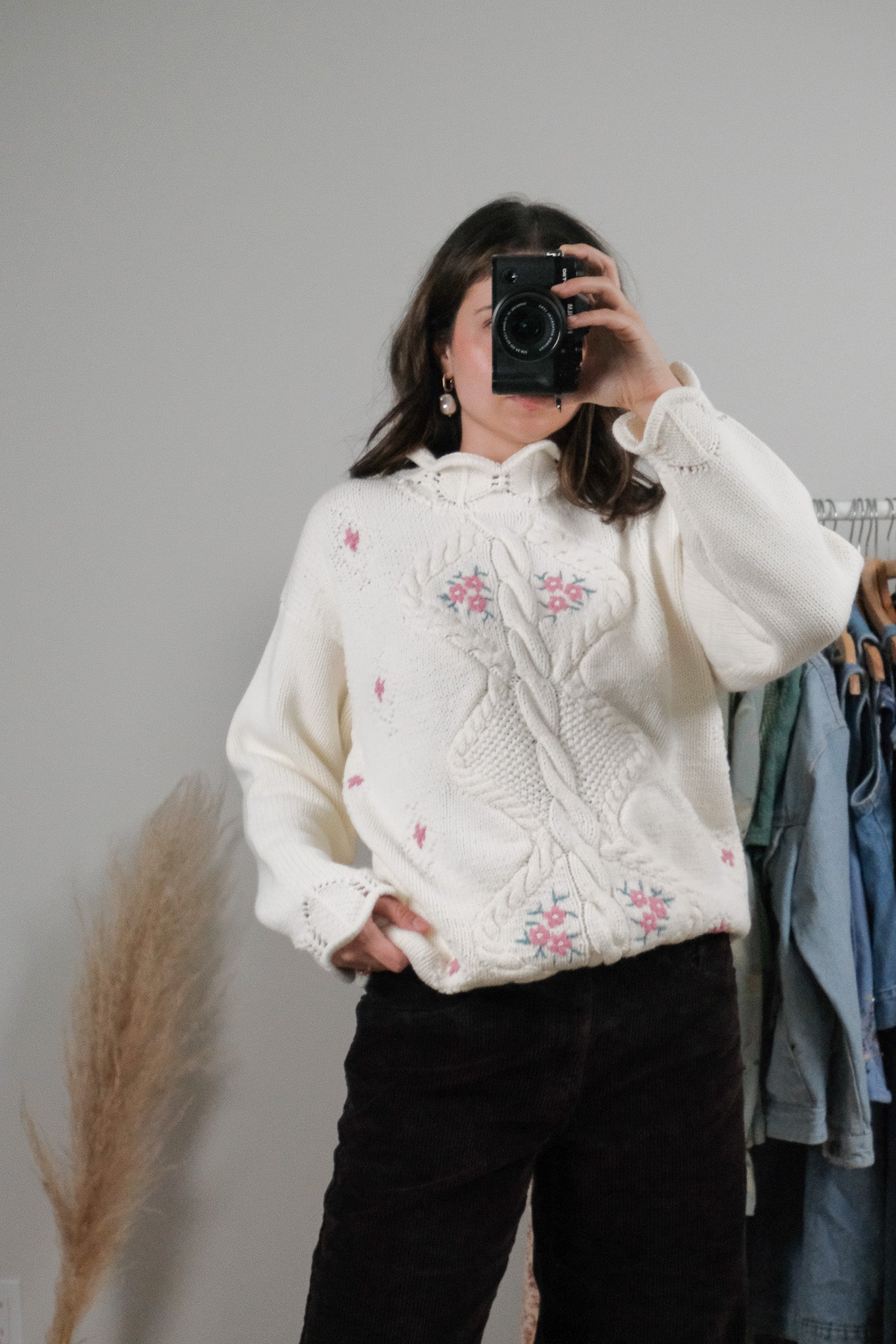 Vintage x Hand Knit Floral Chunky Knit Sweater (S/M)