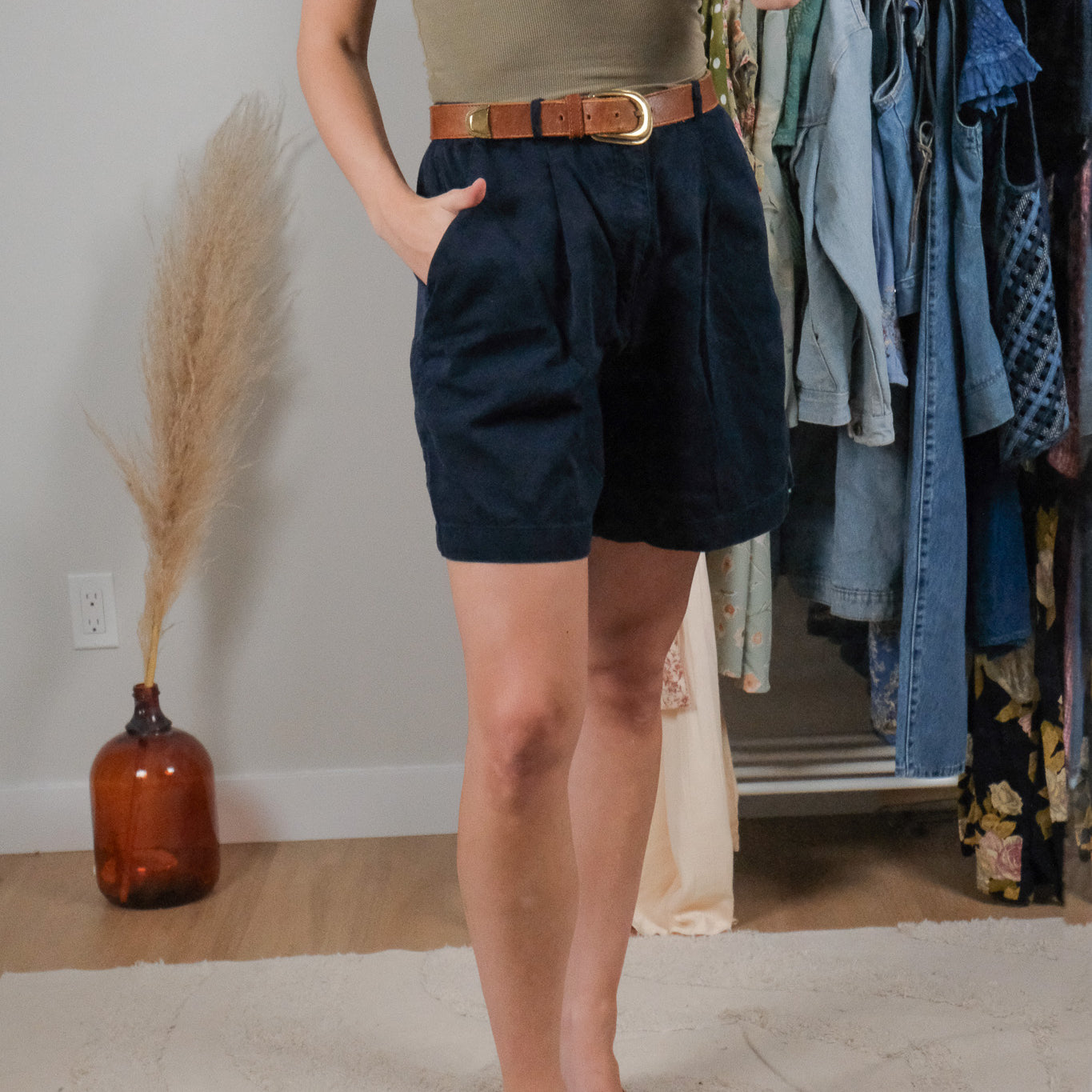 Vintage x Cotton Pleated Shorts (29)