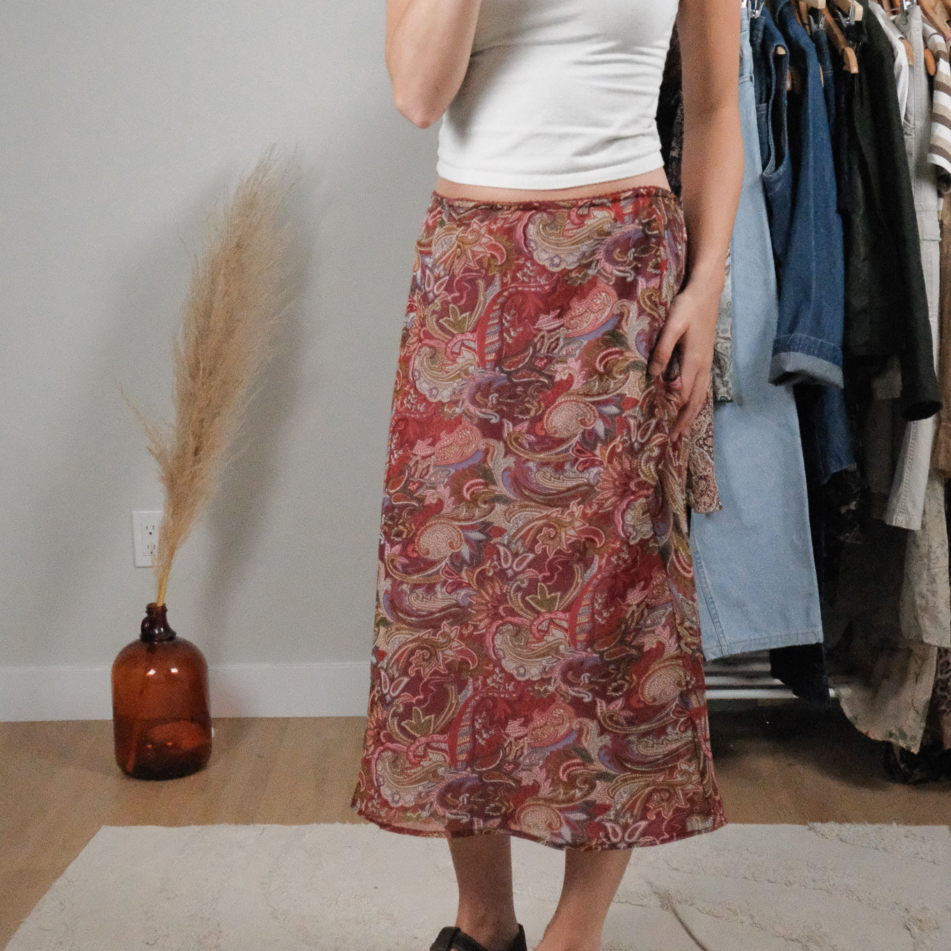 Vintage x Patterned Midi Skirt (M/L)