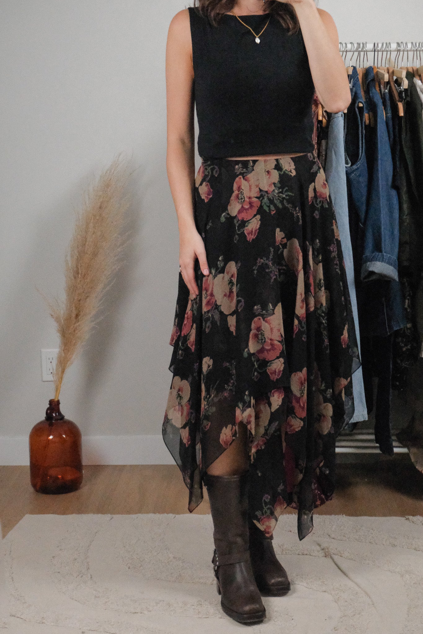 Made in Korea x Vintage x Ralph Lauren Silk Midi Skirt (XS)