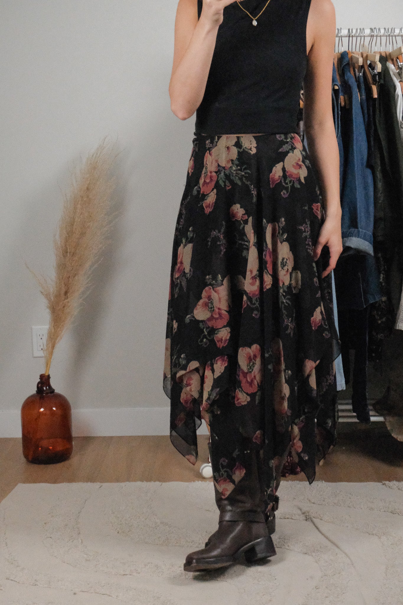 Made in Korea x Vintage x Ralph Lauren Silk Midi Skirt (XS)