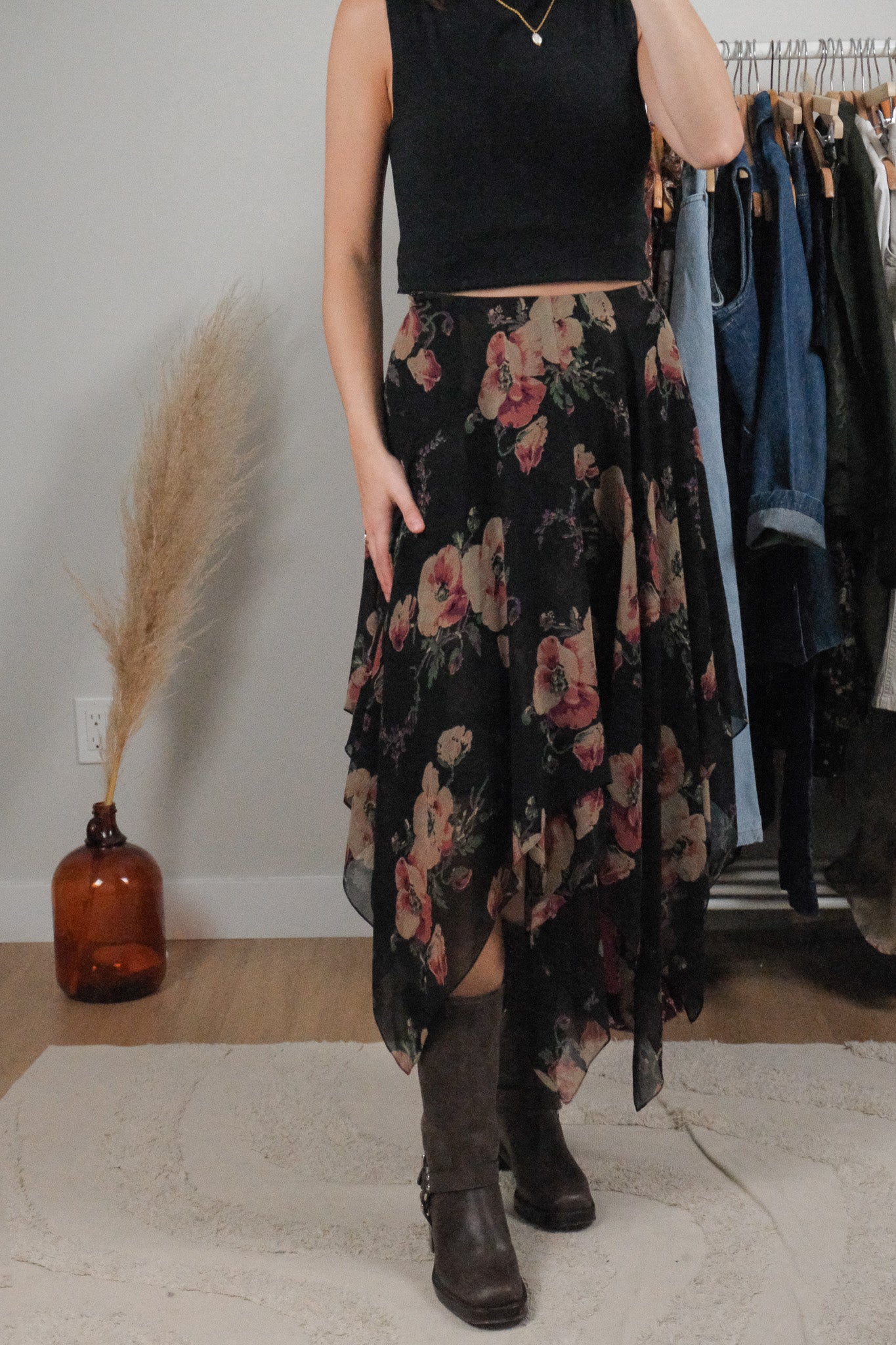 Made in Korea x Vintage x Ralph Lauren Silk Midi Skirt (XS)