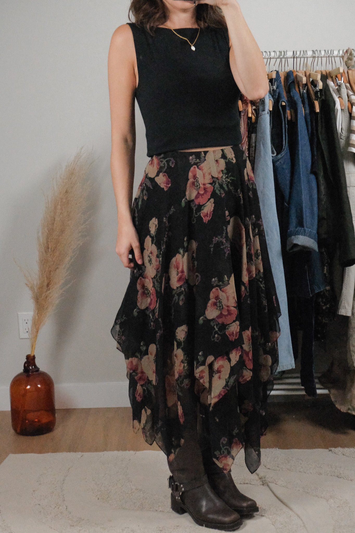 Made in Korea x Vintage x Ralph Lauren Silk Midi Skirt (XS)