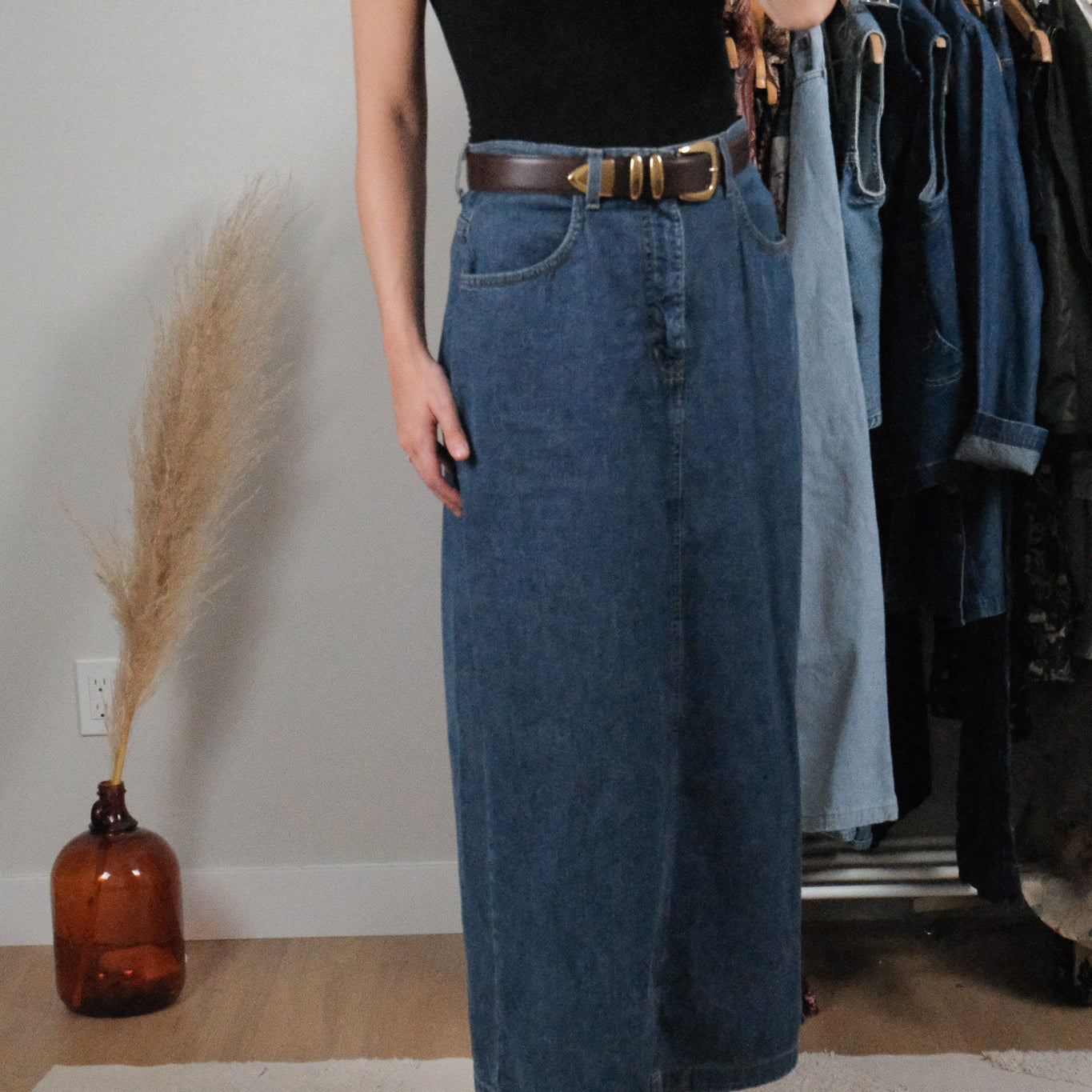 Made in Canada x Vintage x Denim Maxi Skirt (8/10)