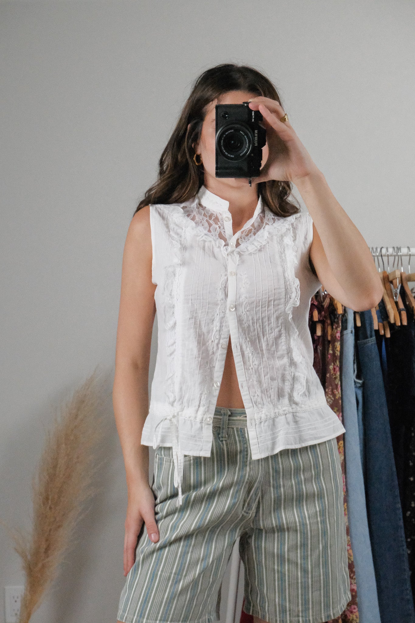 Vintage x Lace Blouse (S/M)