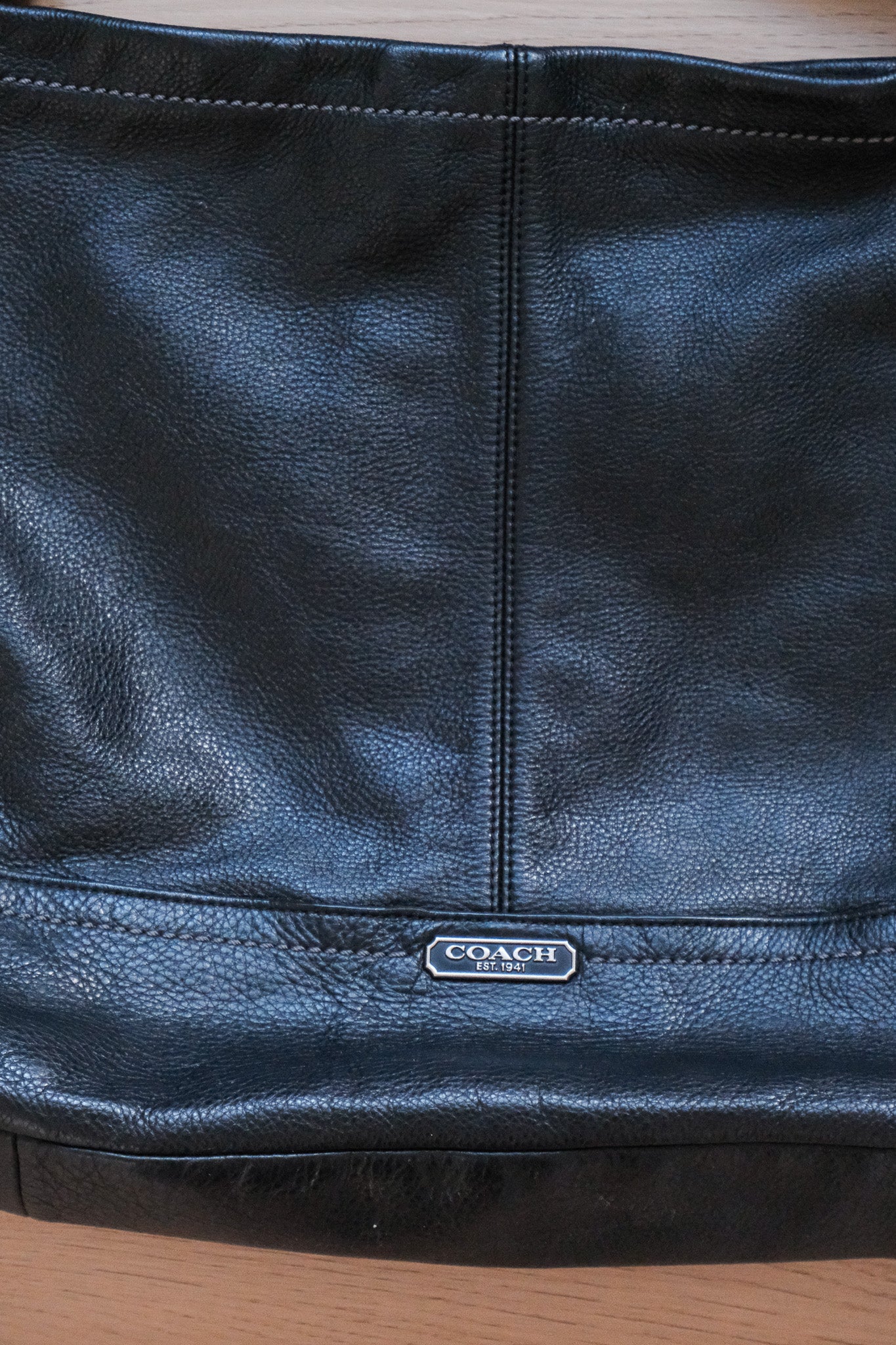 Vintage x Leather Coach Purse