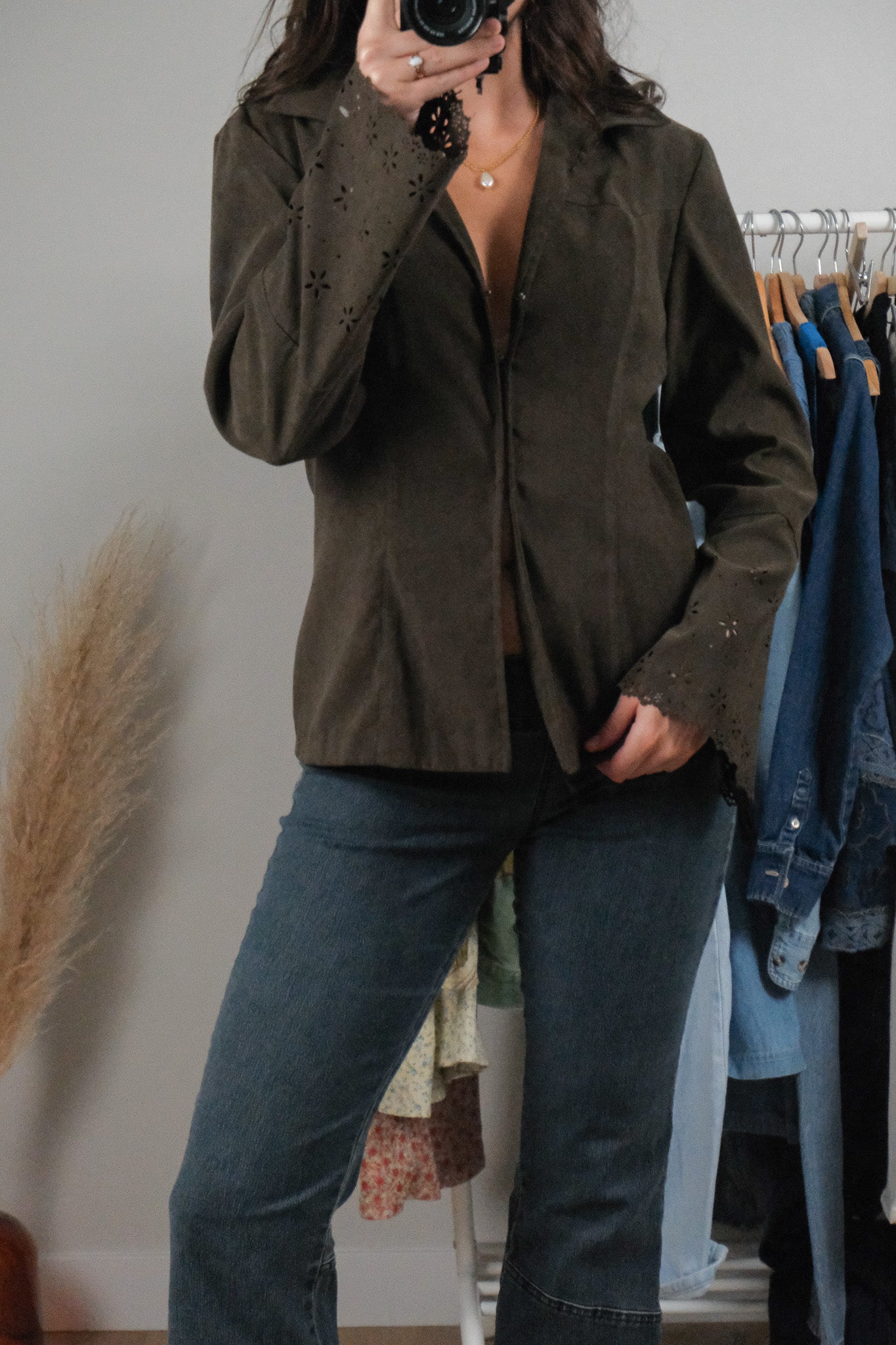 Made in USA x Vintage x Faux Suede Clasp Top (10)