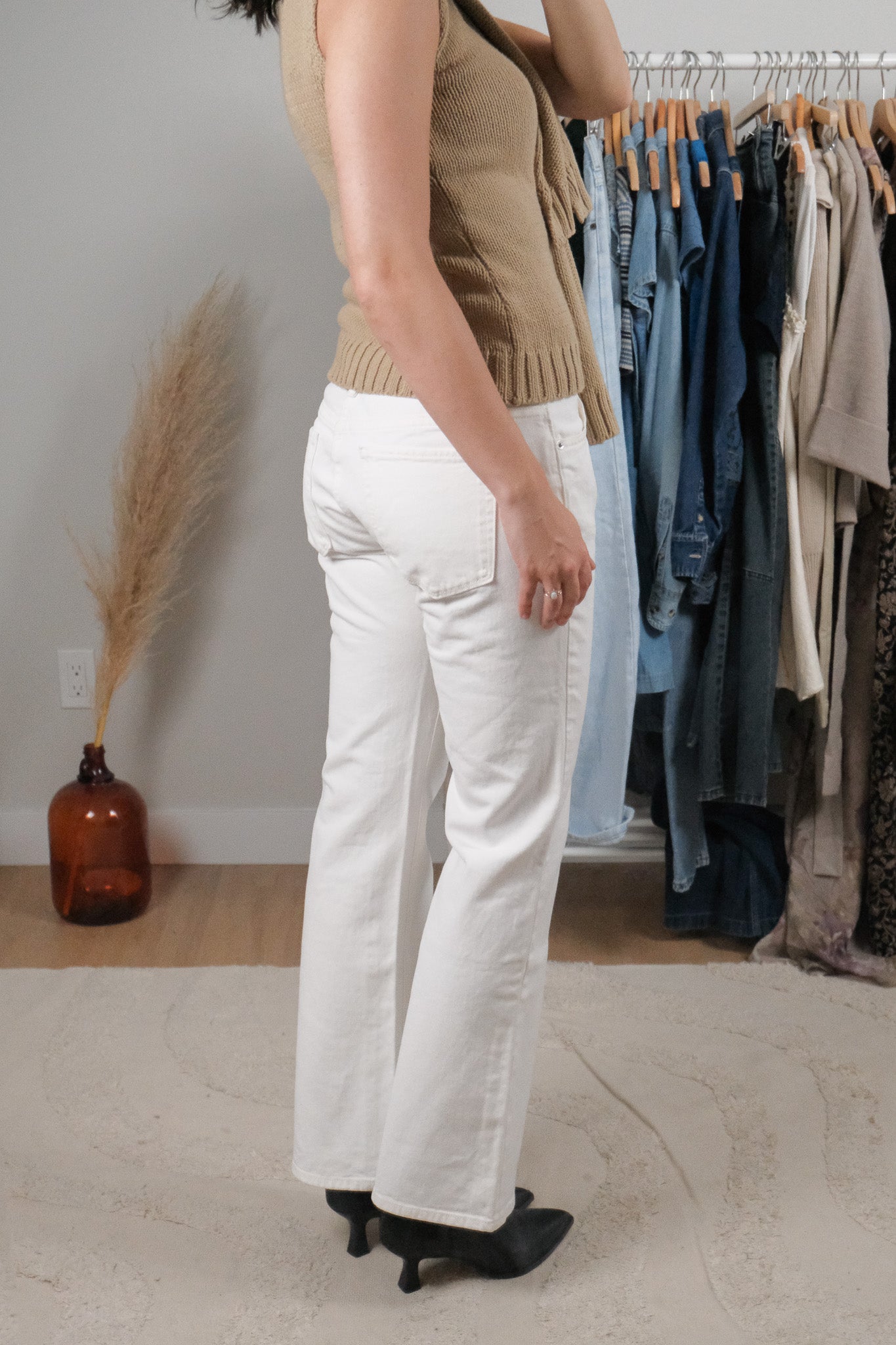 Vintage x Low Rise Boot Cut Jeans (4)