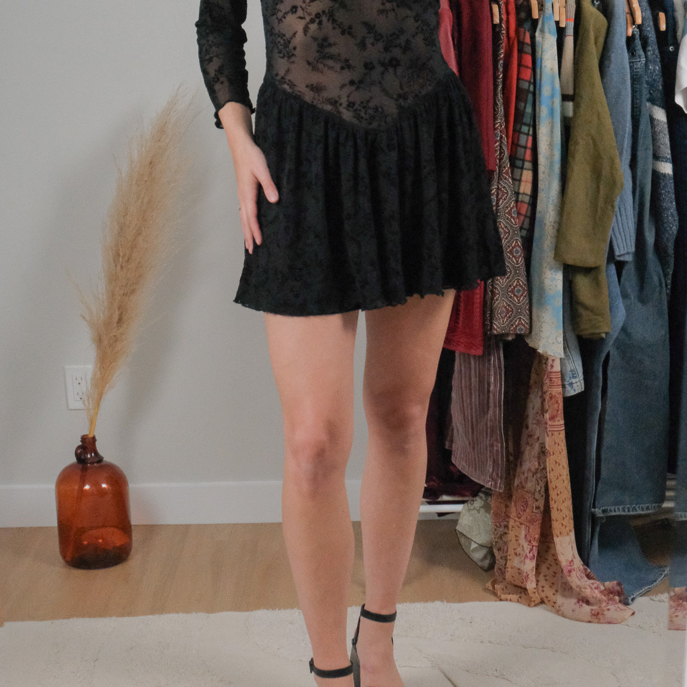 Modern x Mesh Velvet Floral Mini Dress (M)