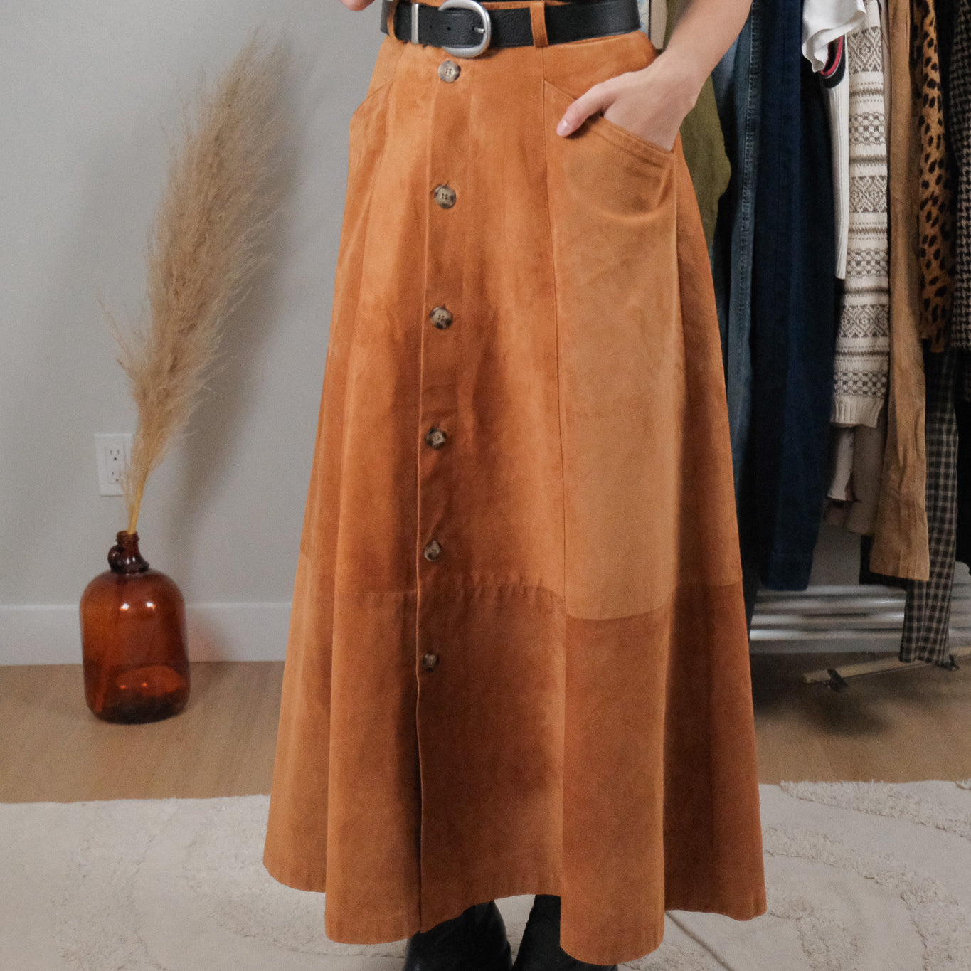Made in Canada x Vintage x Suede Button Maxi Skirt (XS)