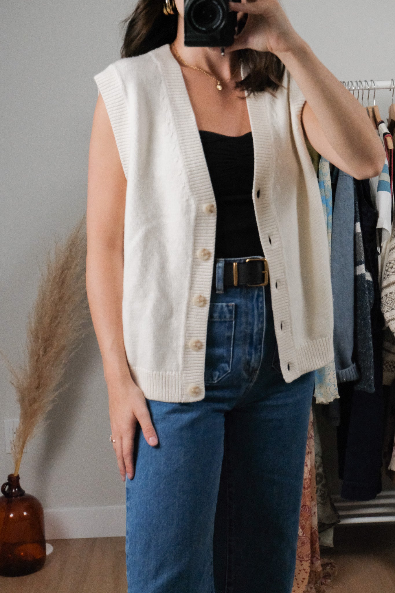 Aritzia x Merino Wool Blend Sweater Vest (S/M)