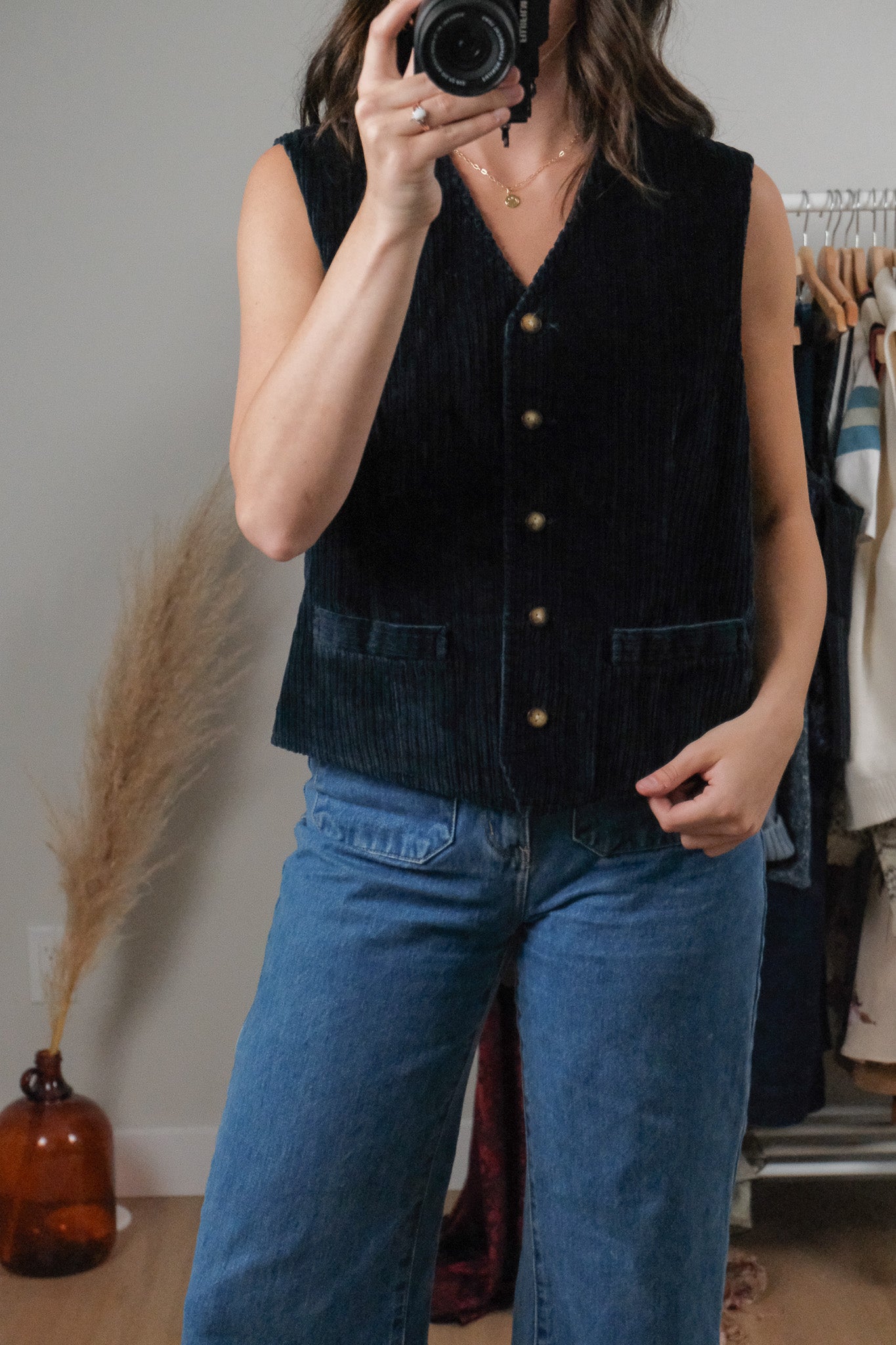 Made in Canada x Vintage x Cotton Corduroy Vest (10)