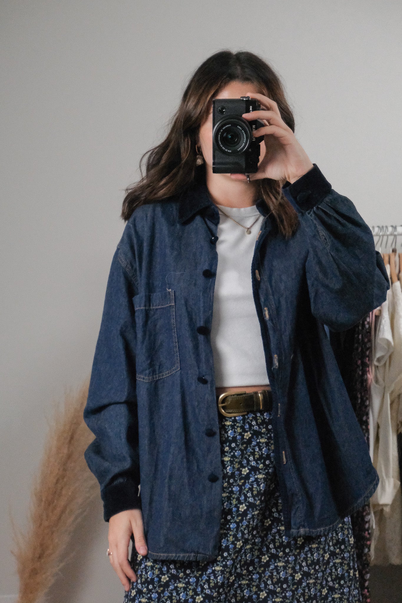 Made in Canada x Vintage x Cotton Denim Velvet Trim Button Down (L)