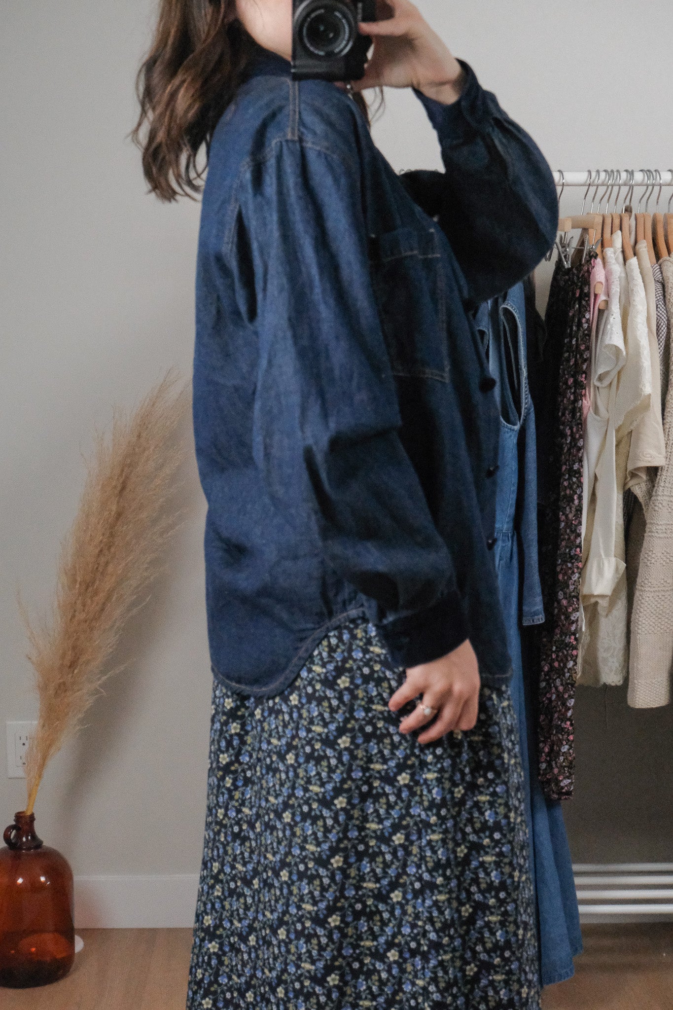 Made in Canada x Vintage x Cotton Denim Velvet Trim Button Down (L)