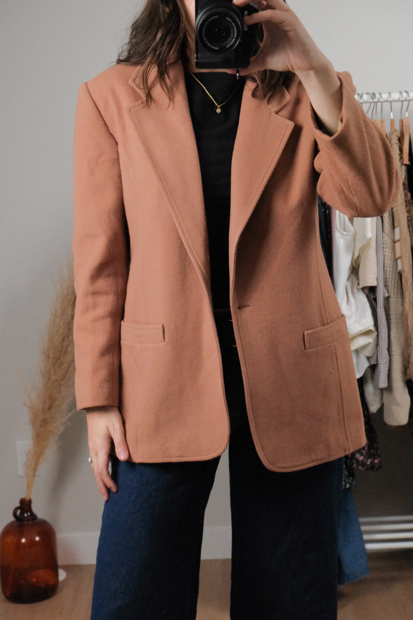 Made in Canada x Vintage x Wool + Cashmere Blend Blazer (6)