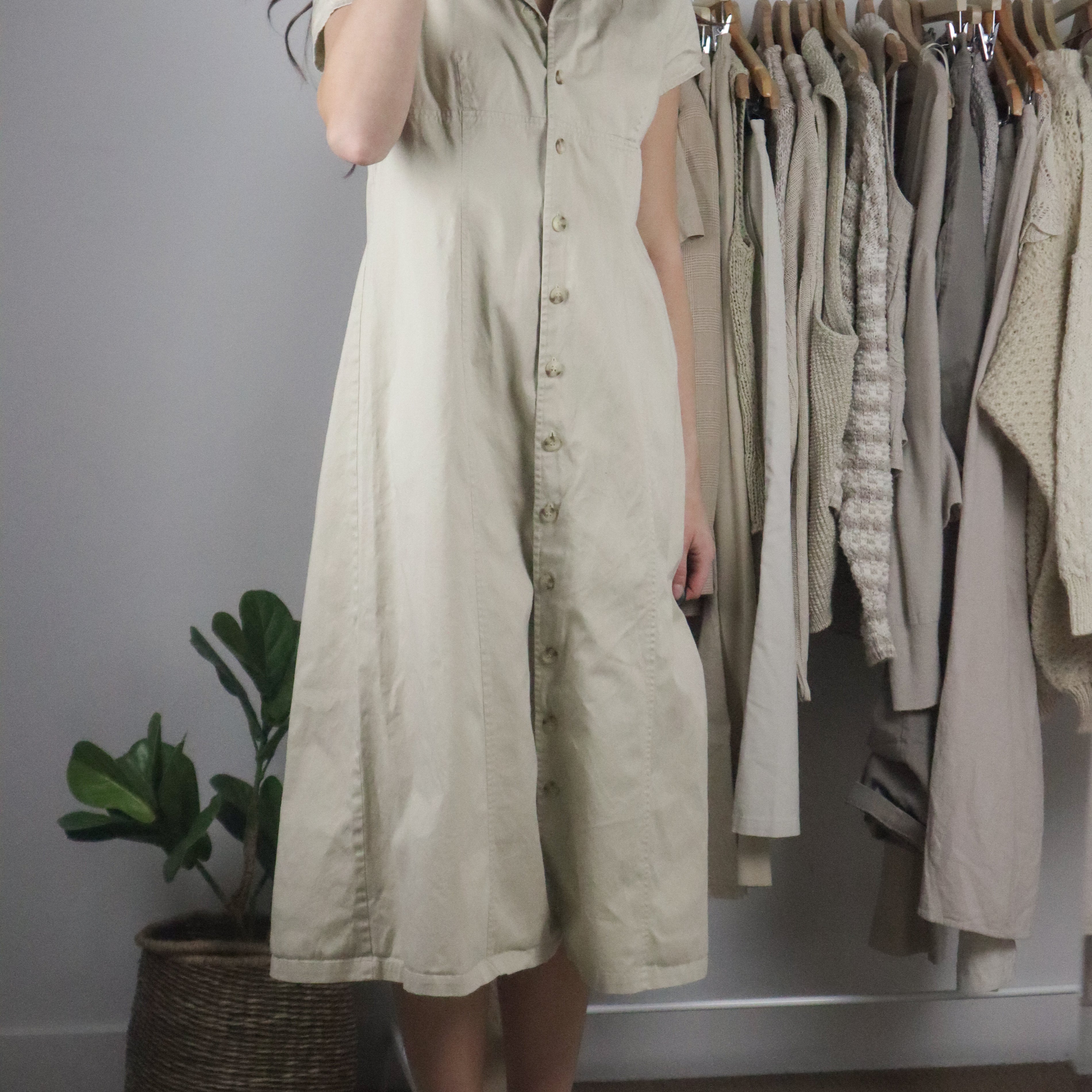 Vintage x Maxi Button Down Dress (8/10)