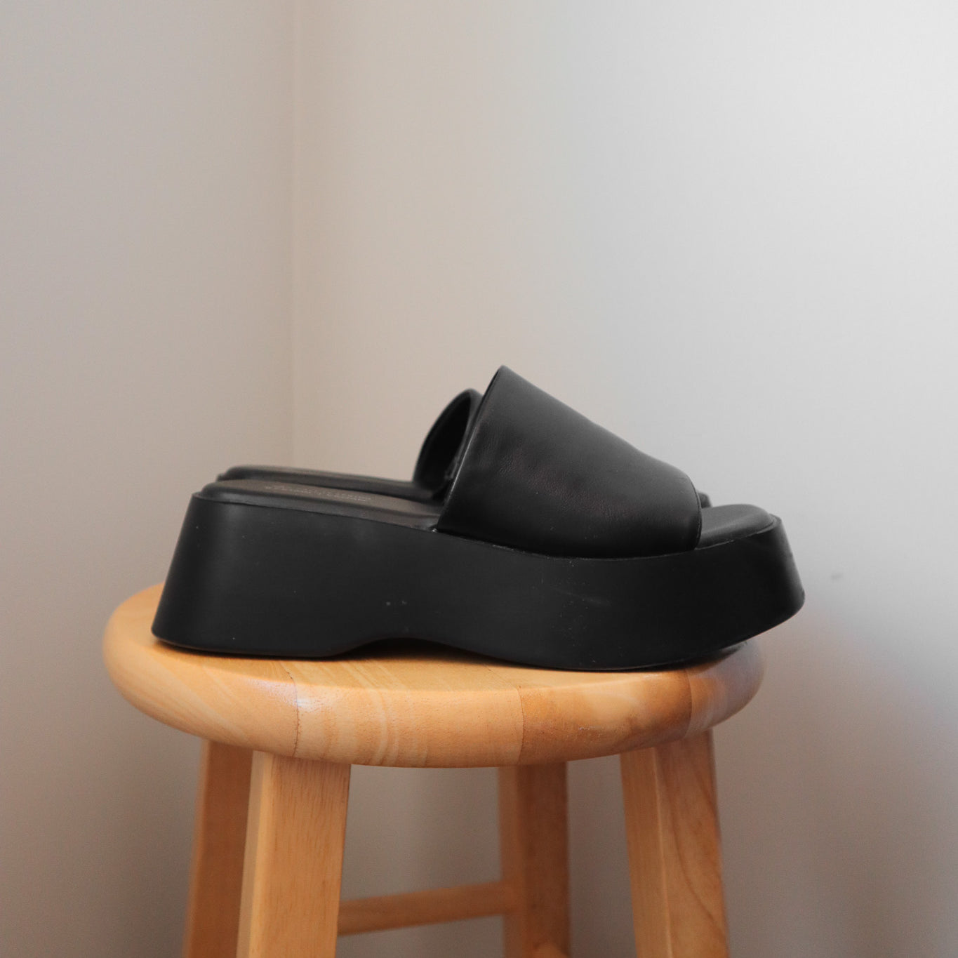 Modern x Faux Leather Slides (6)