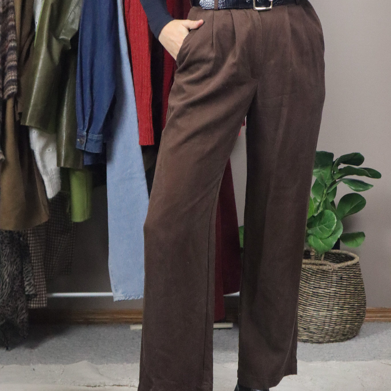 Reformation x Pants (2/4)