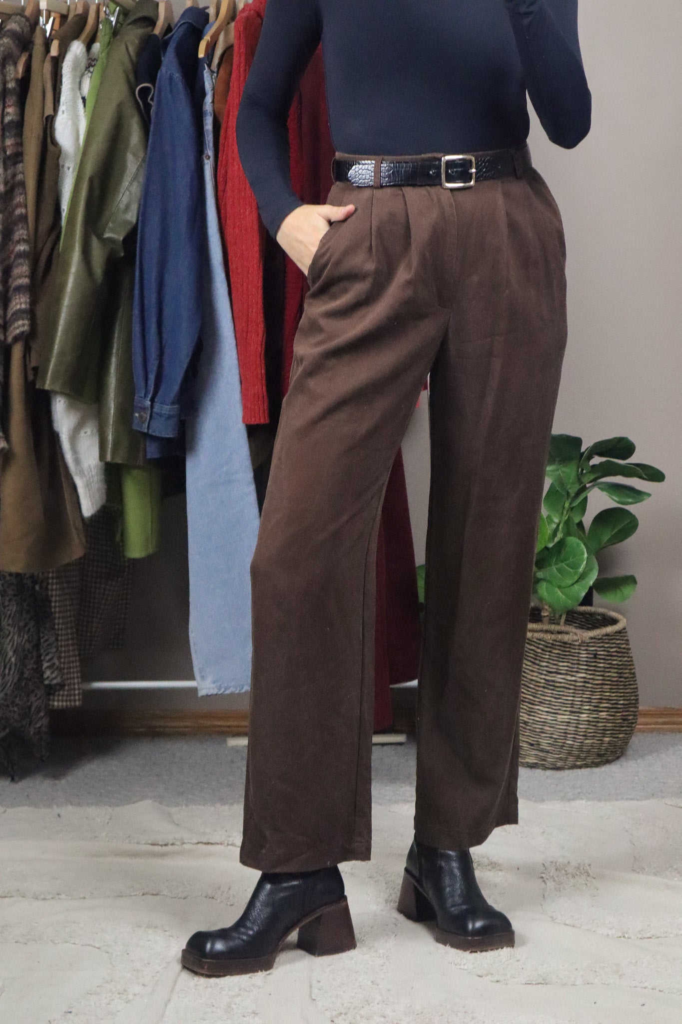 Reformation x Pants (2/4)