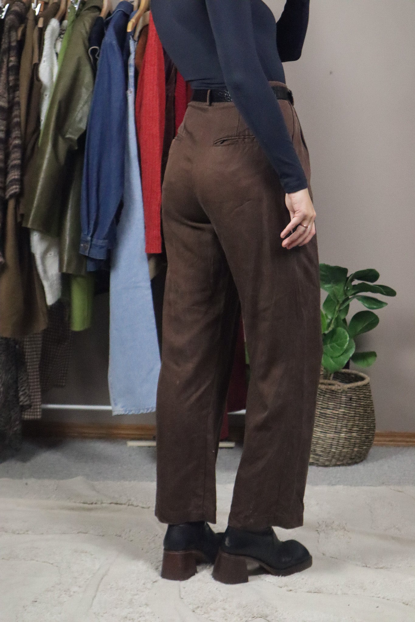 Reformation x Pants (2/4)