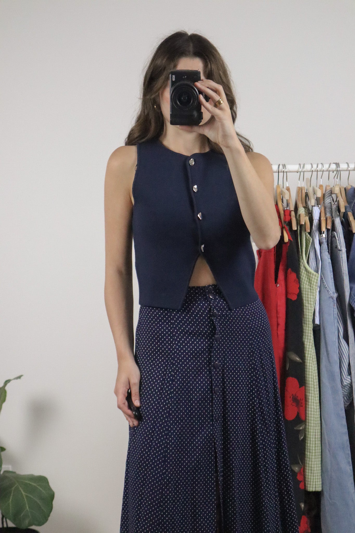 Modern x Cropped Vest (S)