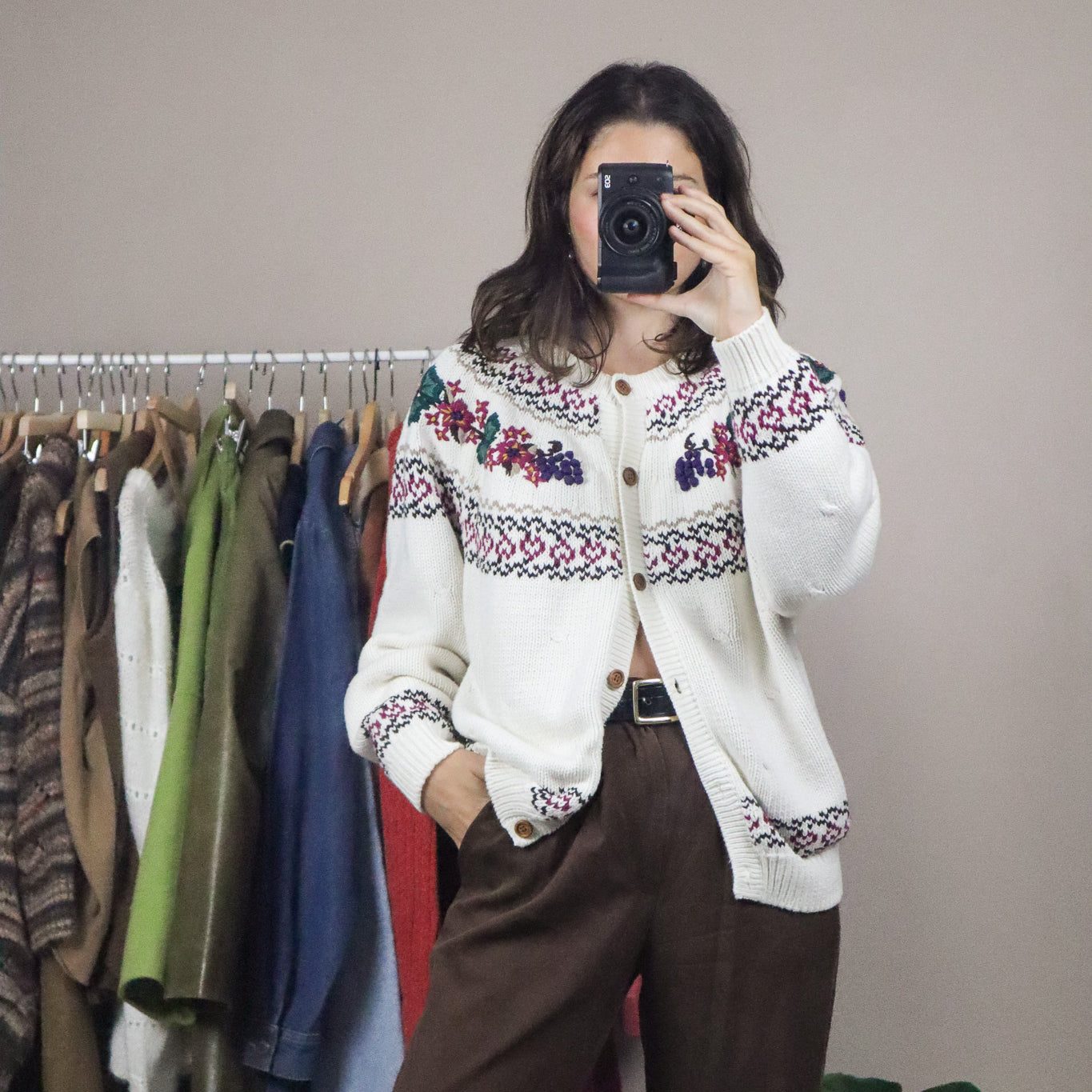 Vintage x Embroidered Cardigan (L)