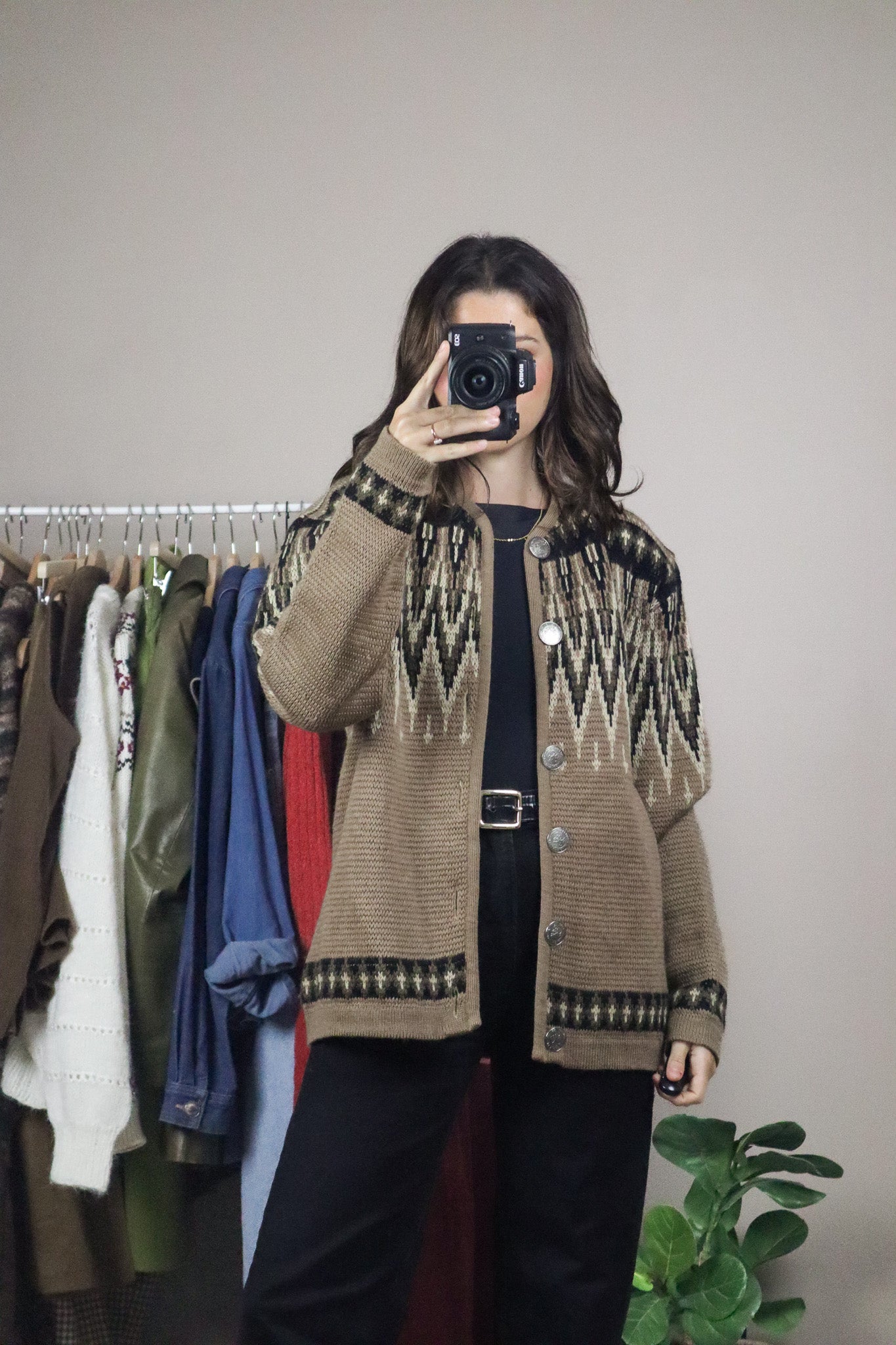 Vintage x Pure Wool Cardigan (M/L)