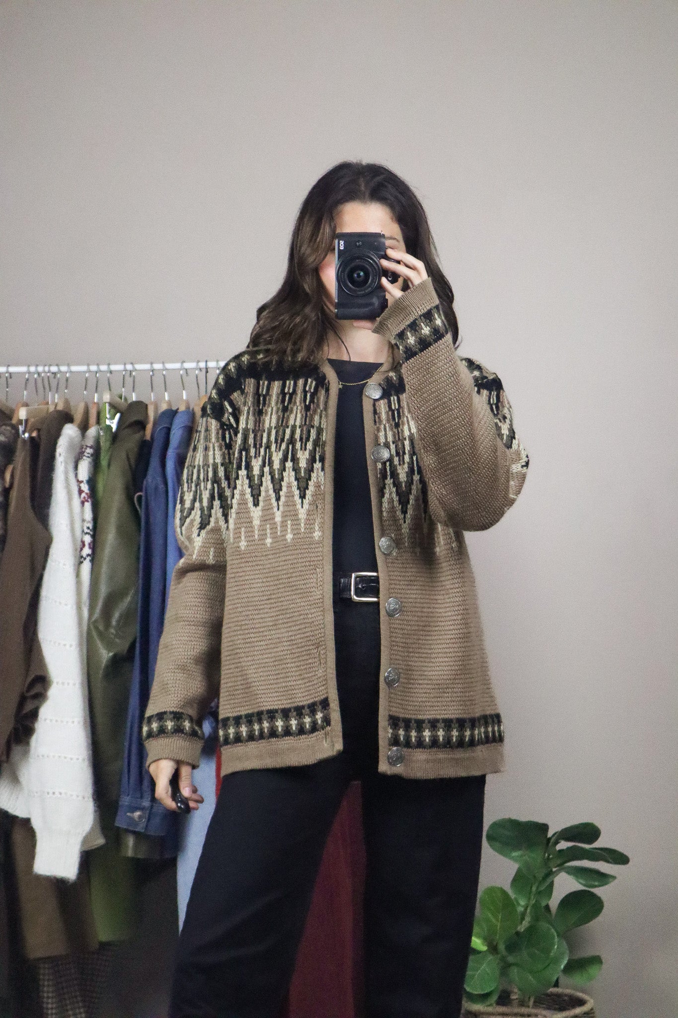 Vintage x Pure Wool Cardigan (M/L)