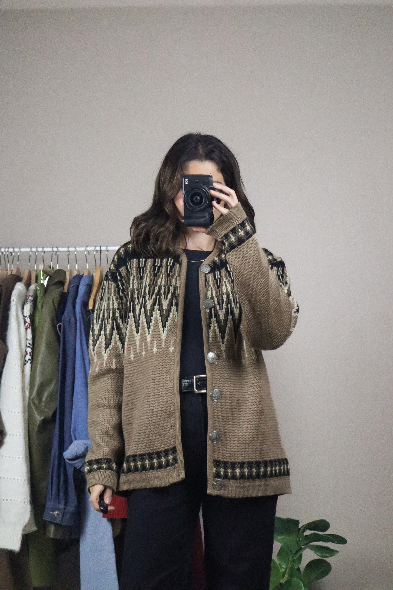 Vintage x Pure Wool Cardigan (M/L)