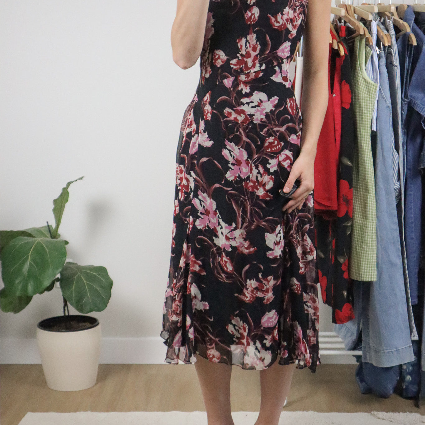Vintage x Silk Midi Dress (10)