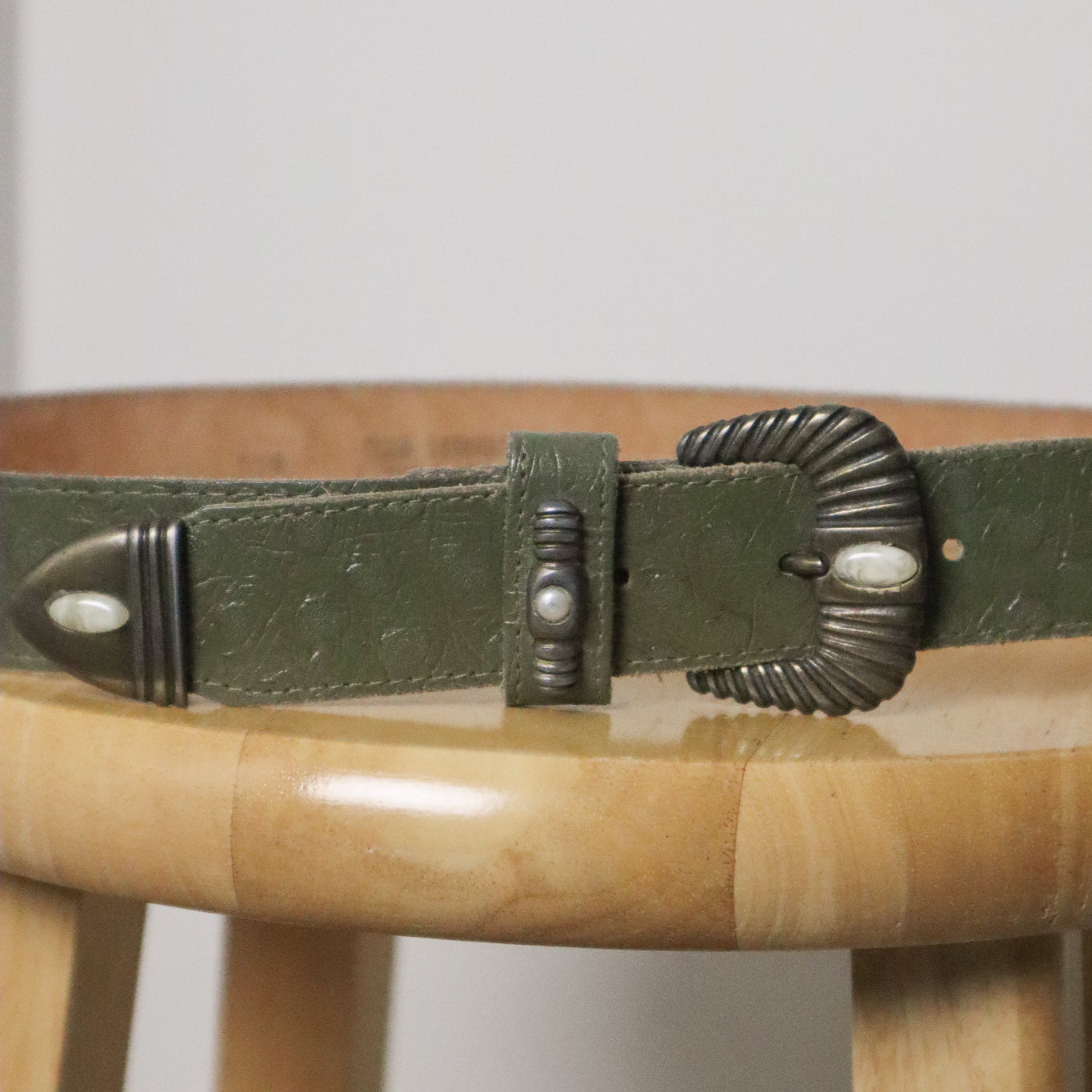 Made in Canada x Vintage x Leather Stone Belt (S)
