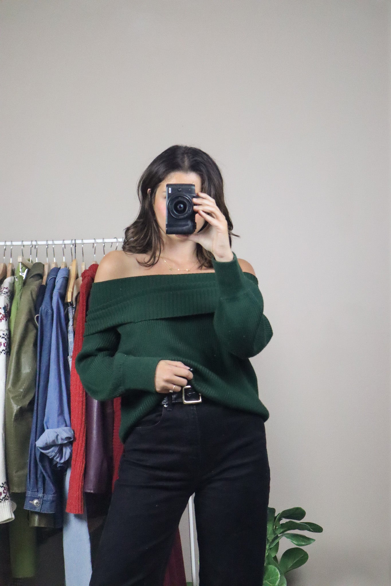 Modern x Wool Blend Off The Shoulder Long-sleeve (XS/S)