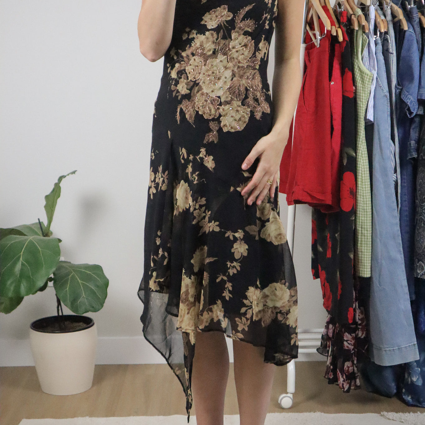 Vintage x Beaded Cowl Neck Lace Trim Midi Dress (S)